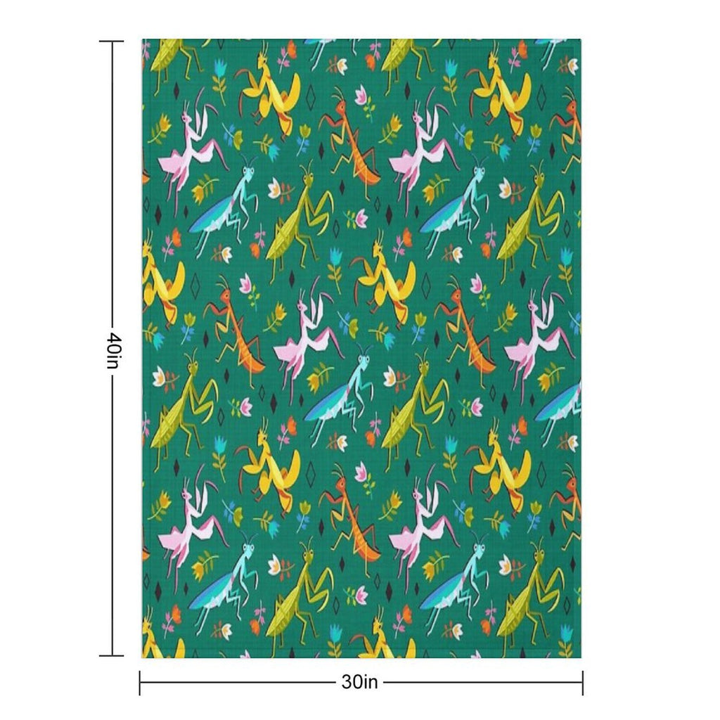 An Unordinary Array of Praying Mantises - Kelly Green Machine-washable Throw Blanket