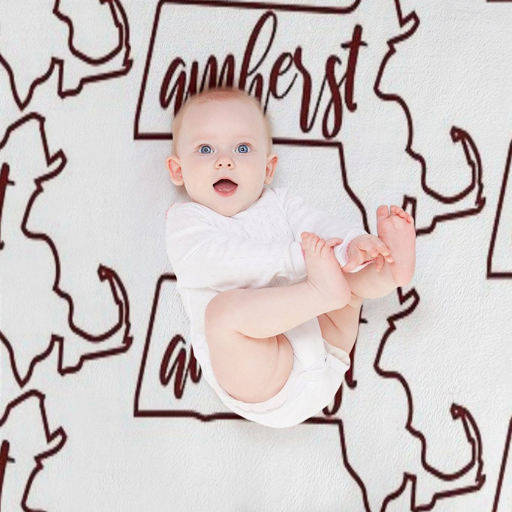 Amherst MA Outline All-season Throw Blanket