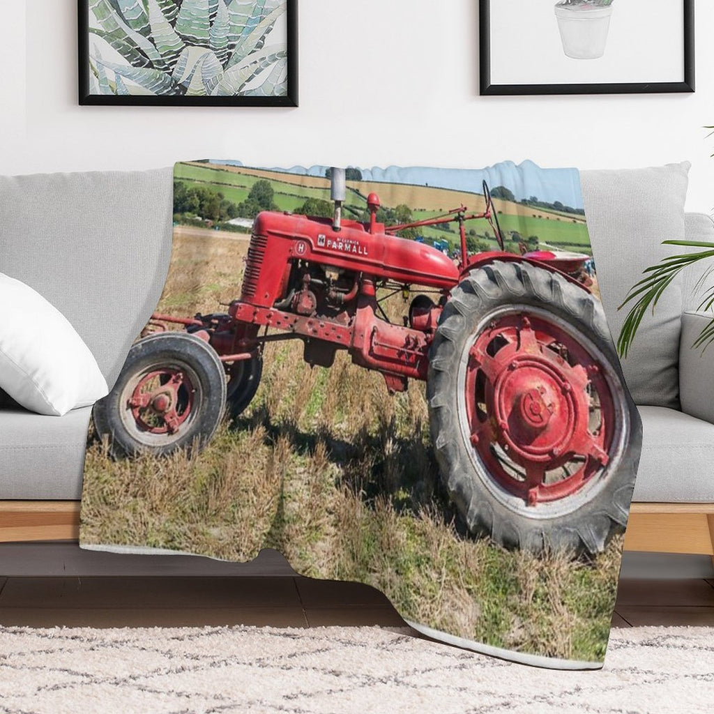 Farmall H Quick-dry Throw Blanket