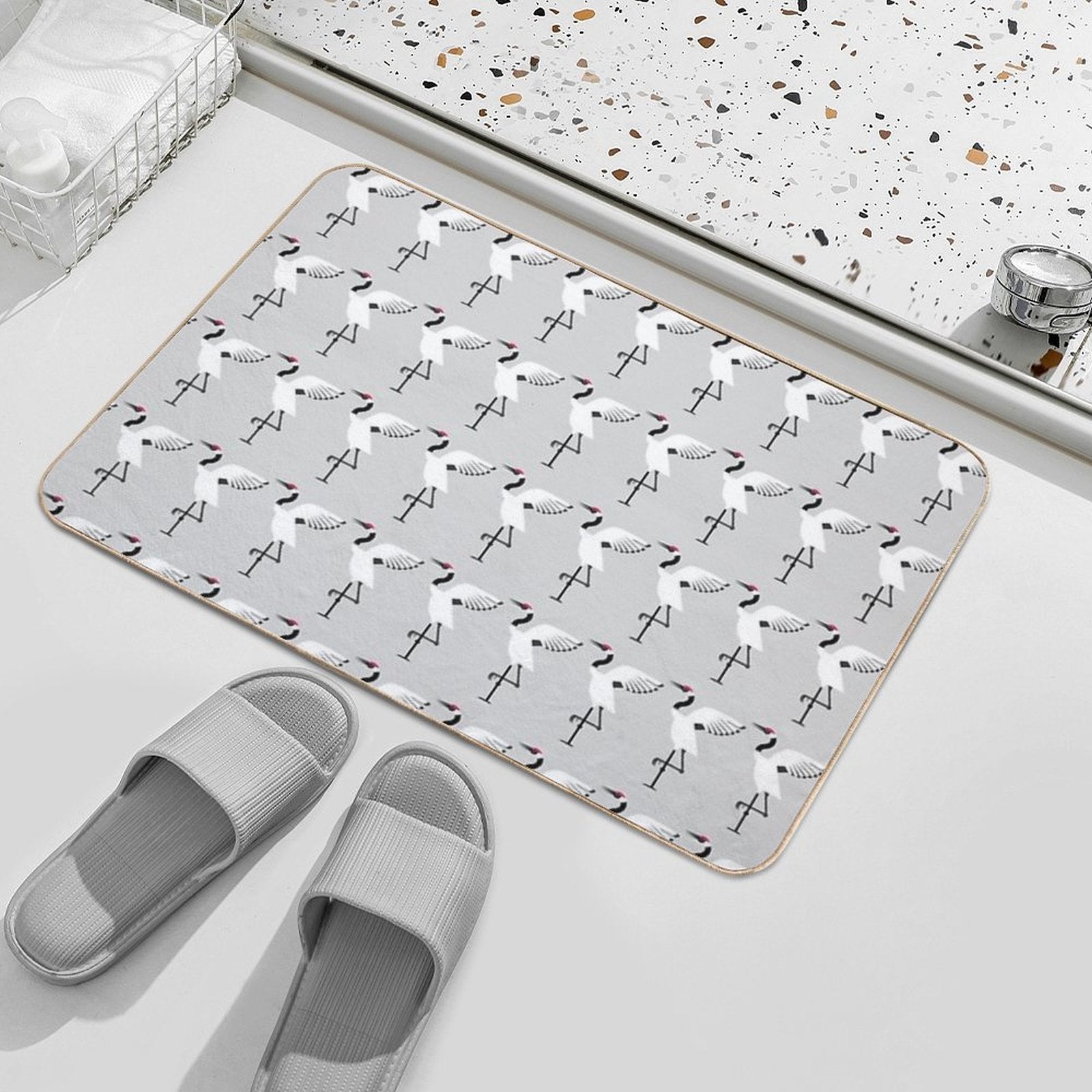 Minimal Red-crowned Crane (Grus Japonensis)  Rapid-Drying Bath Mat