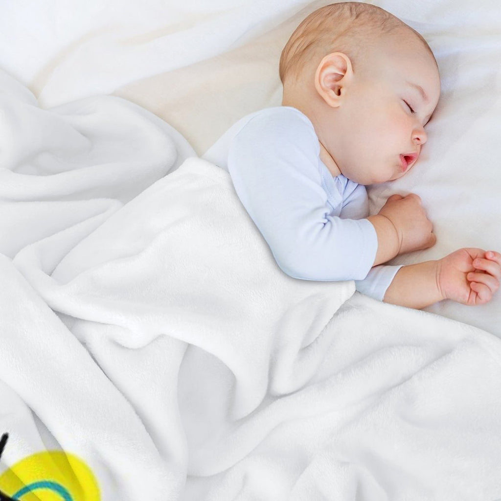 “Pants” in Korean – On A T-Shirt (Yes, Really) Shrink-resistant Throw Blanket