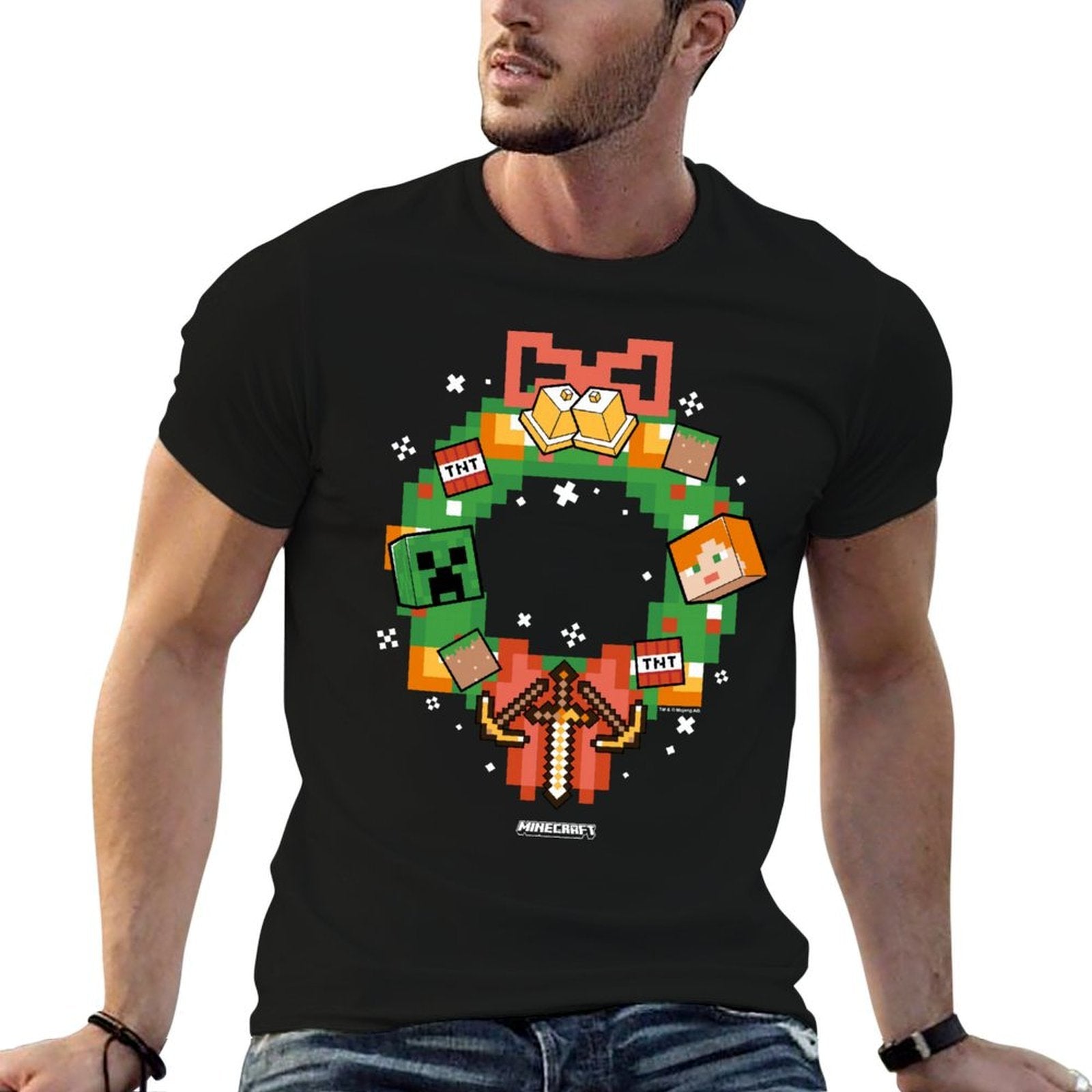 Minecraft Christmas Pixel Art Wreath Alex And Creeper  Relaxed-fit T-Shirt