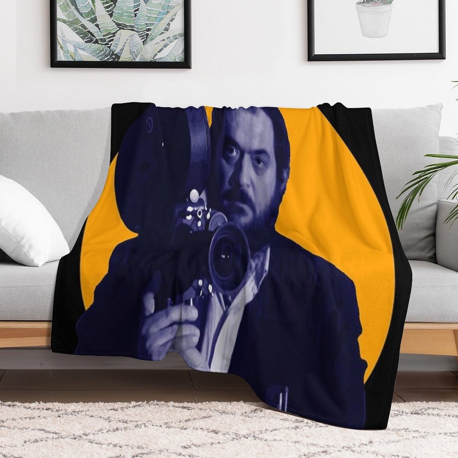 Kubrick Machine-washable Throw Blanket