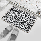 Black And White Leopard Print  Rapid-Drying Bath Mat