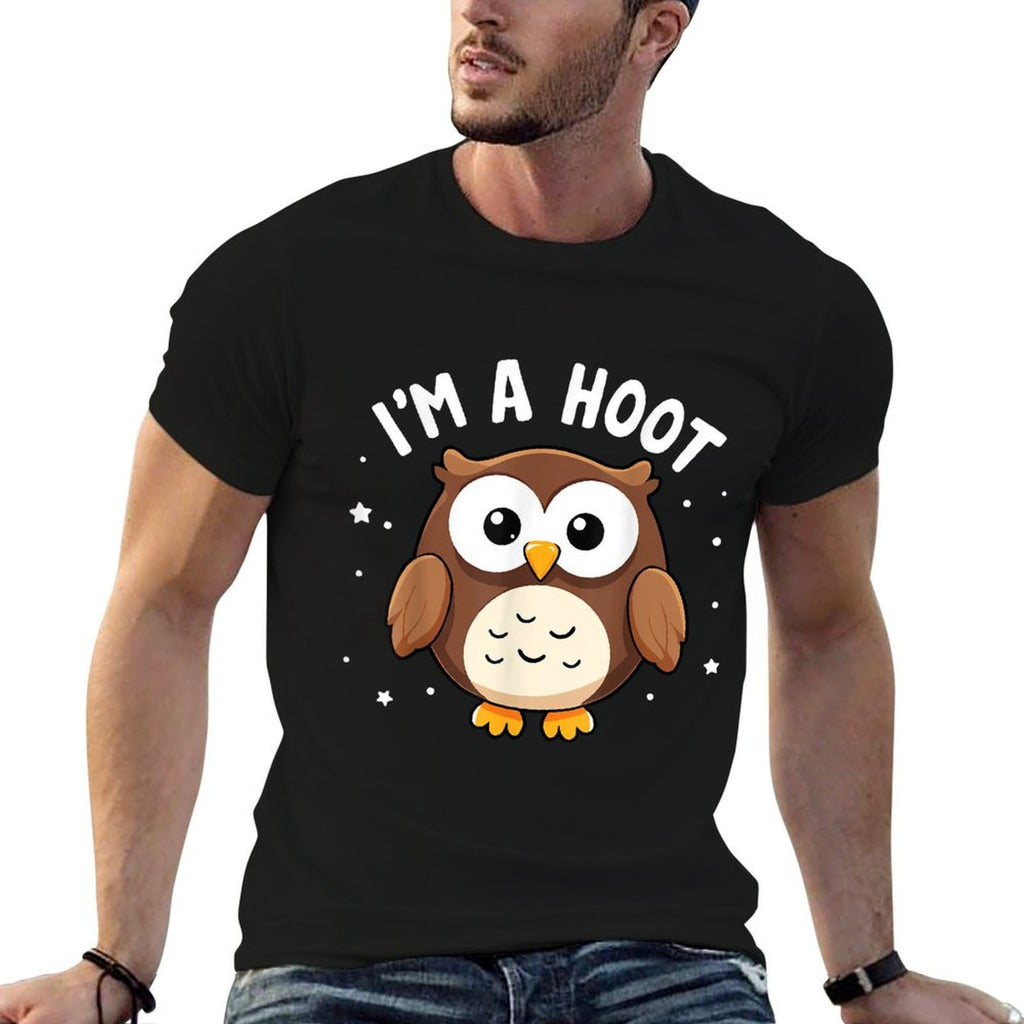 Im A Hoot Funny Saying Cute Owl Bird Joke Humor  Moisture-wicking T-Shirt