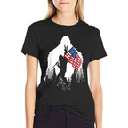 Big Foot - Bigfoot Sasquatch American Patriotic  Oversized Silhouette T-Shirt
