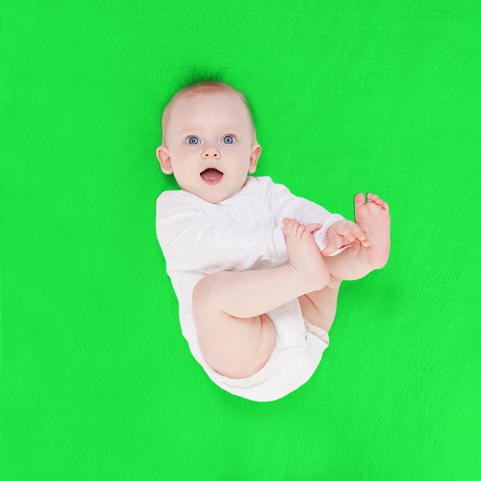 Perfect for Chroma Key  Green Screen Shrink-resistant Throw Blanket