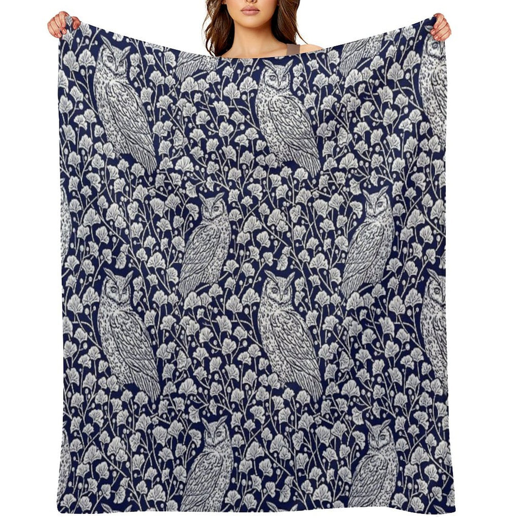 Winter Blue II - Owls And Gingko Leaves Velvety-soft Throw Blanket