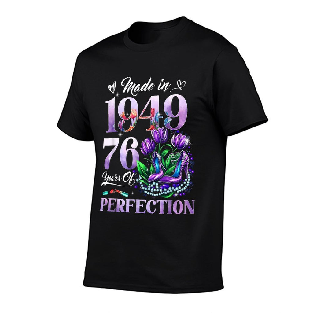 Womens 76th Birthday Floral Made in 1949 Gifts 76 Years Old  Lightweight T-Shirt