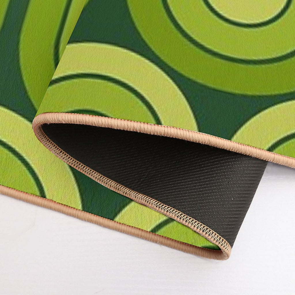 Retro Geometric Gradated Design Avocado Green  Easy Maintenance Bath Mat