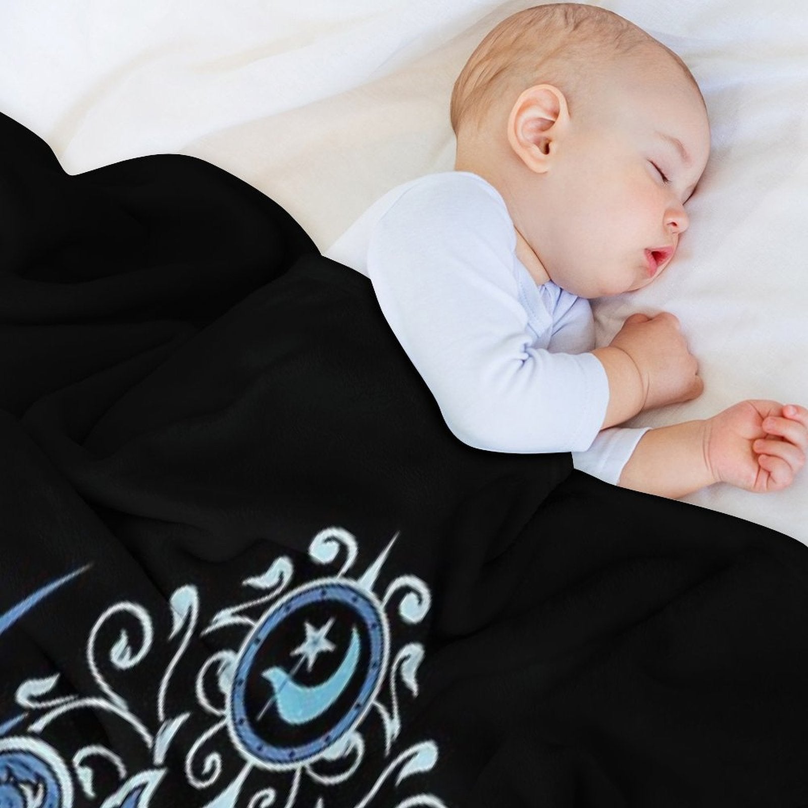 TRIXIE LULAMOON - LIMITED EDITION Anti-pilling Throw Blanket