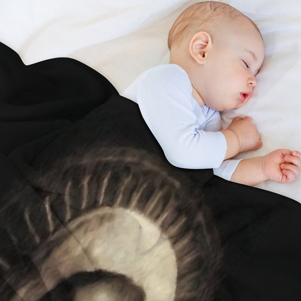 Vintage Virgin Mary Painting Travel-friendly Throw Blanket