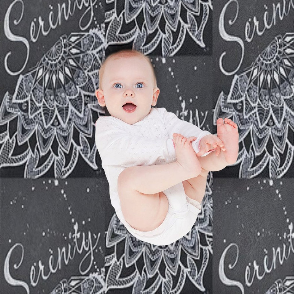 Serenity Mandela Wrinkle-free Throw Blanket