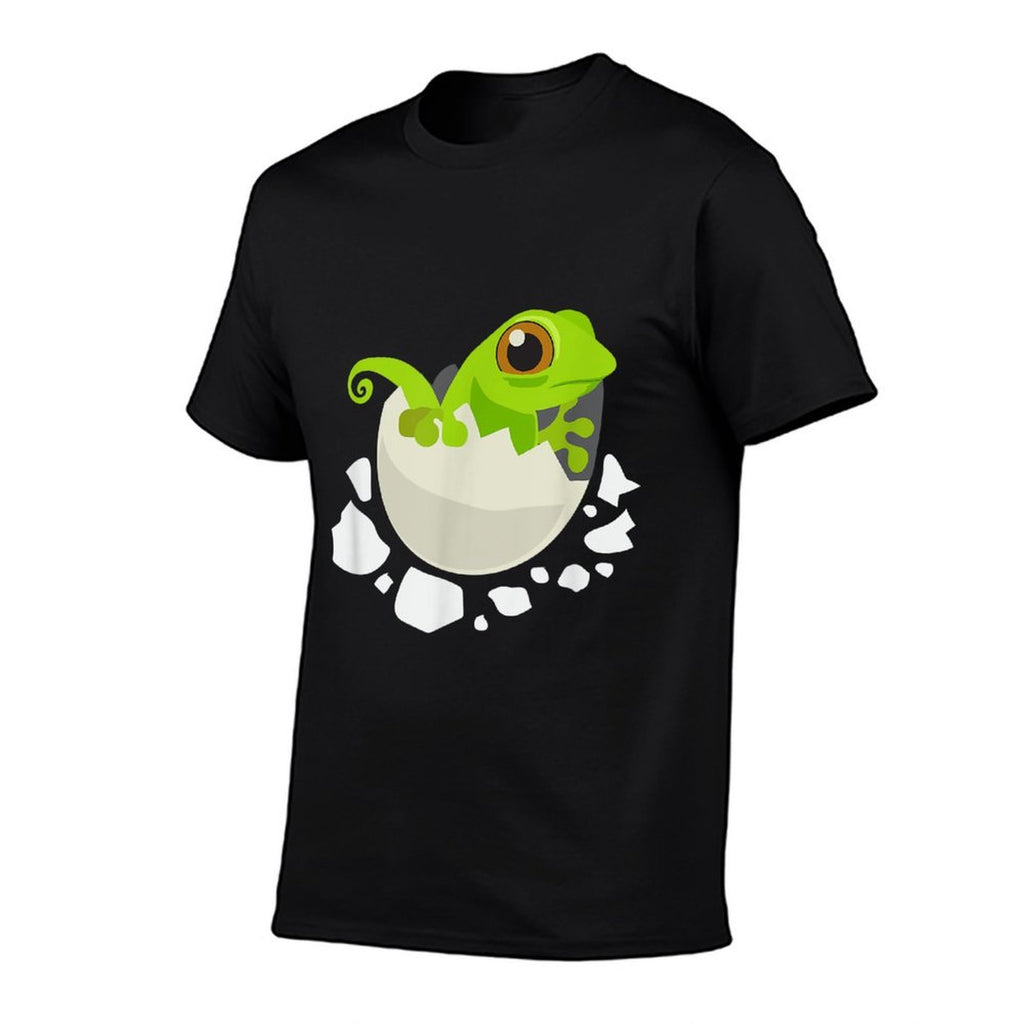 Hatching Baby Lizard Hatching Eggs Pregnancy Future Mom  Odor-resistant T-Shirt