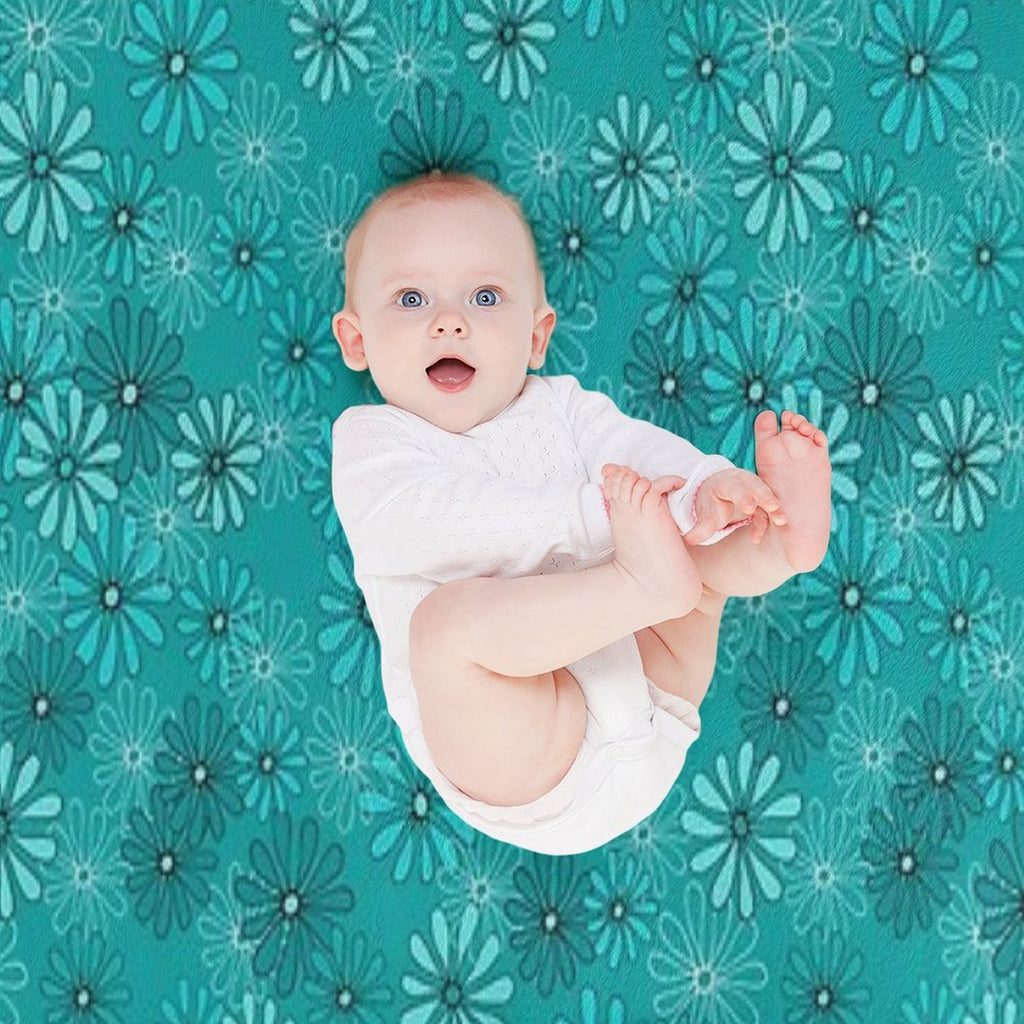 Daisies in Shades of Turquoise Velvety-soft Throw Blanket