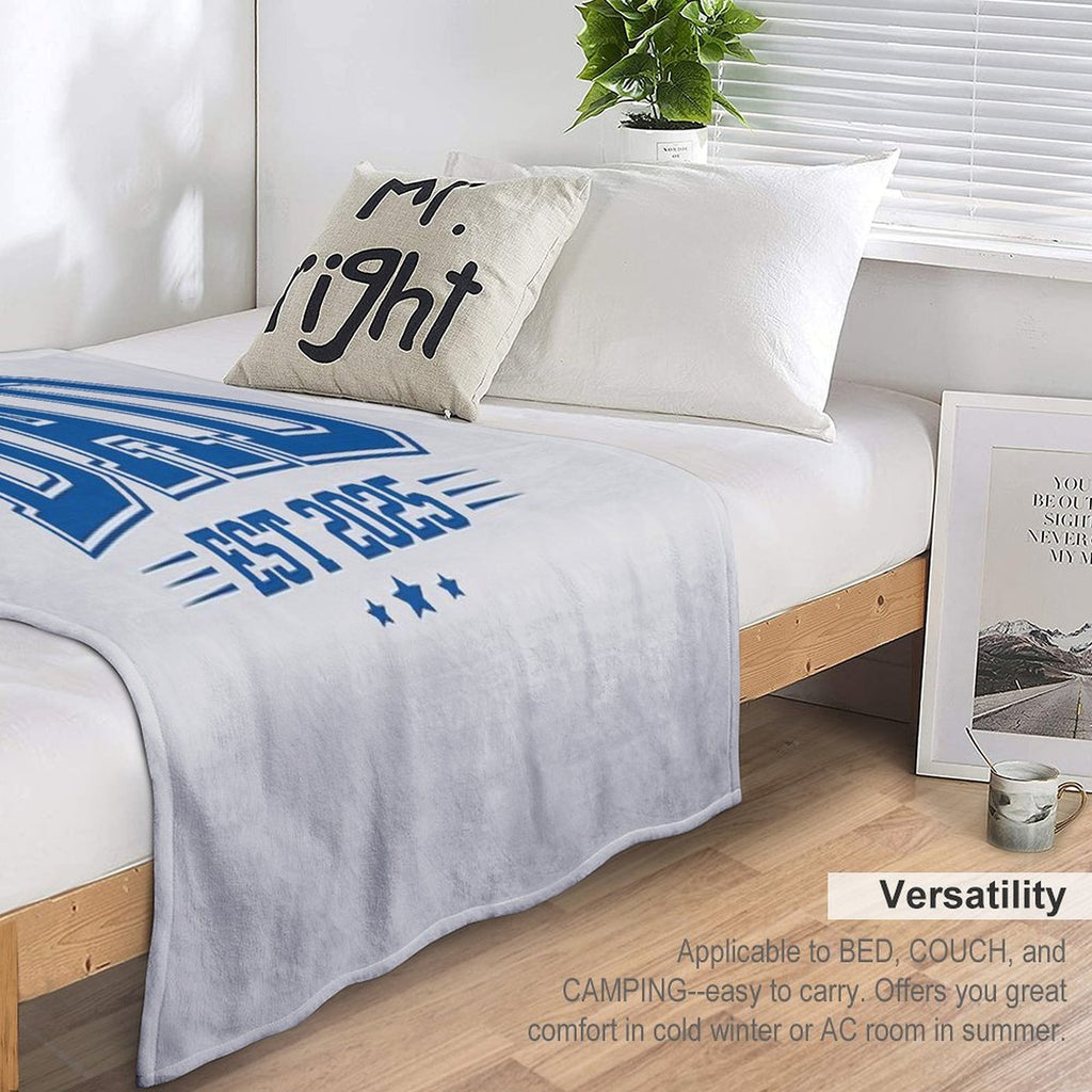 New Dad Varsity Style Shirt Est 2025 Gift Fathers Day Newborn Sustainable Throw Blanket