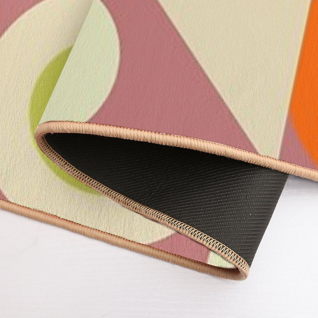 Club Mod Dance Pink  Long-Lasting Bath Mat