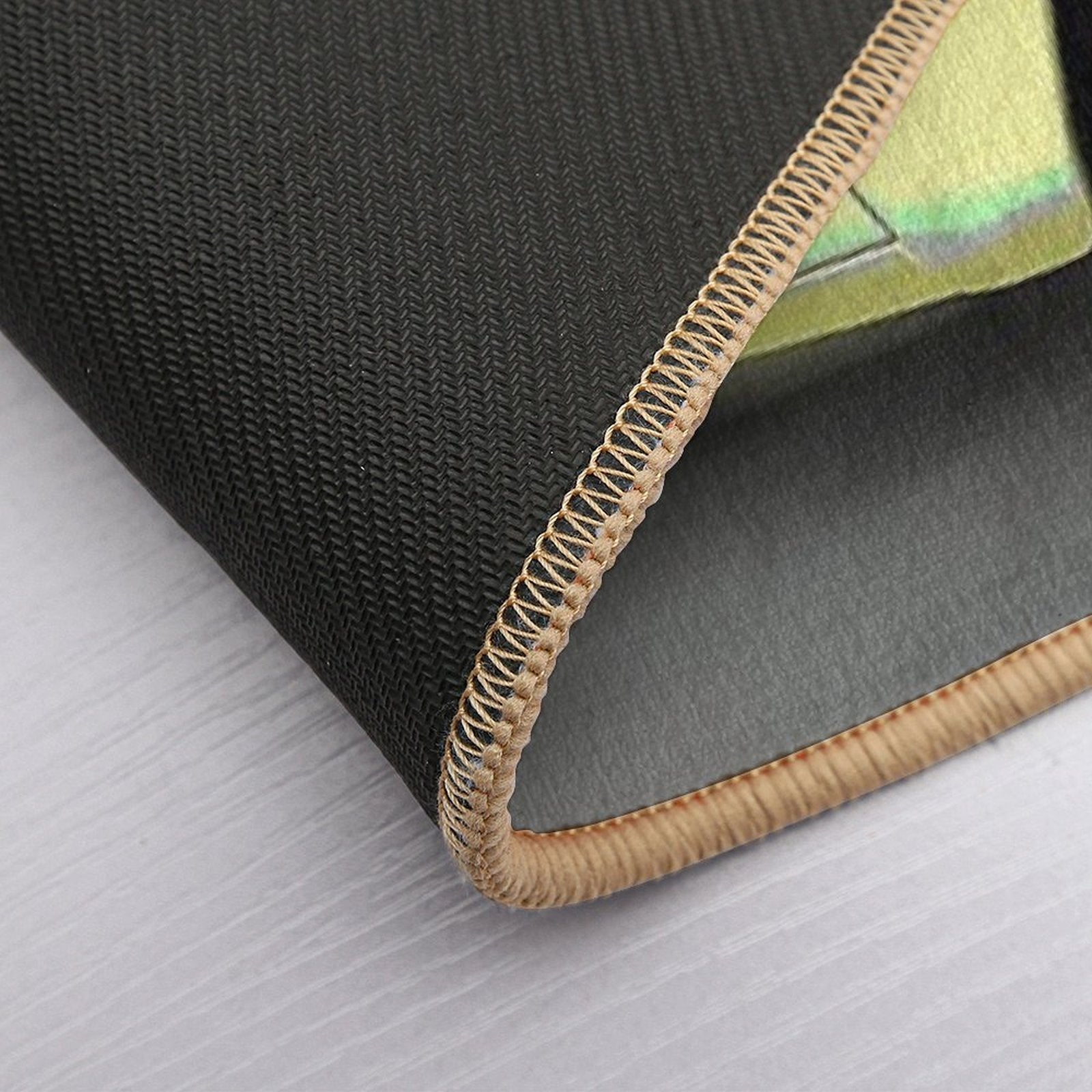 Classic Retro Car  High-Traffic Bath Mat