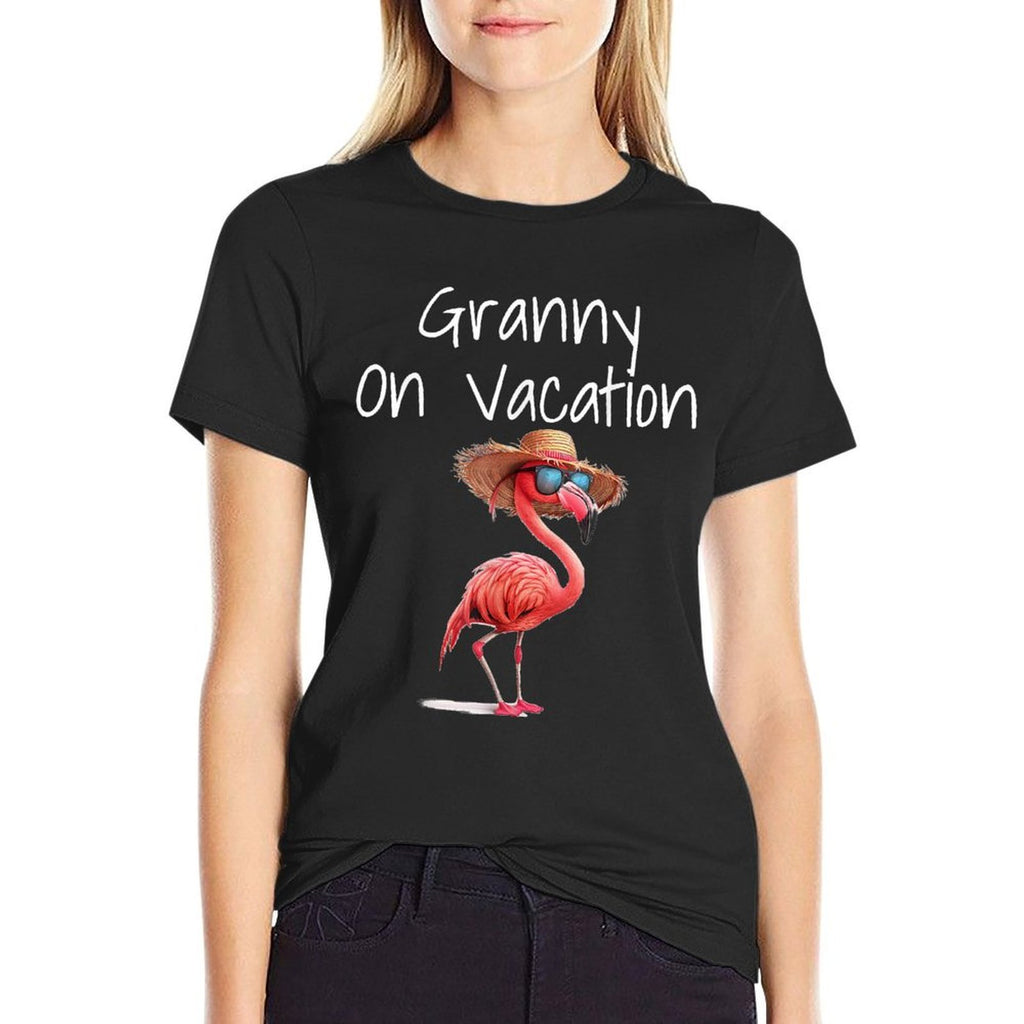 Granny On Vacation Funny Flamingo Beach Getaway Grandma  Stretchy T-Shirt