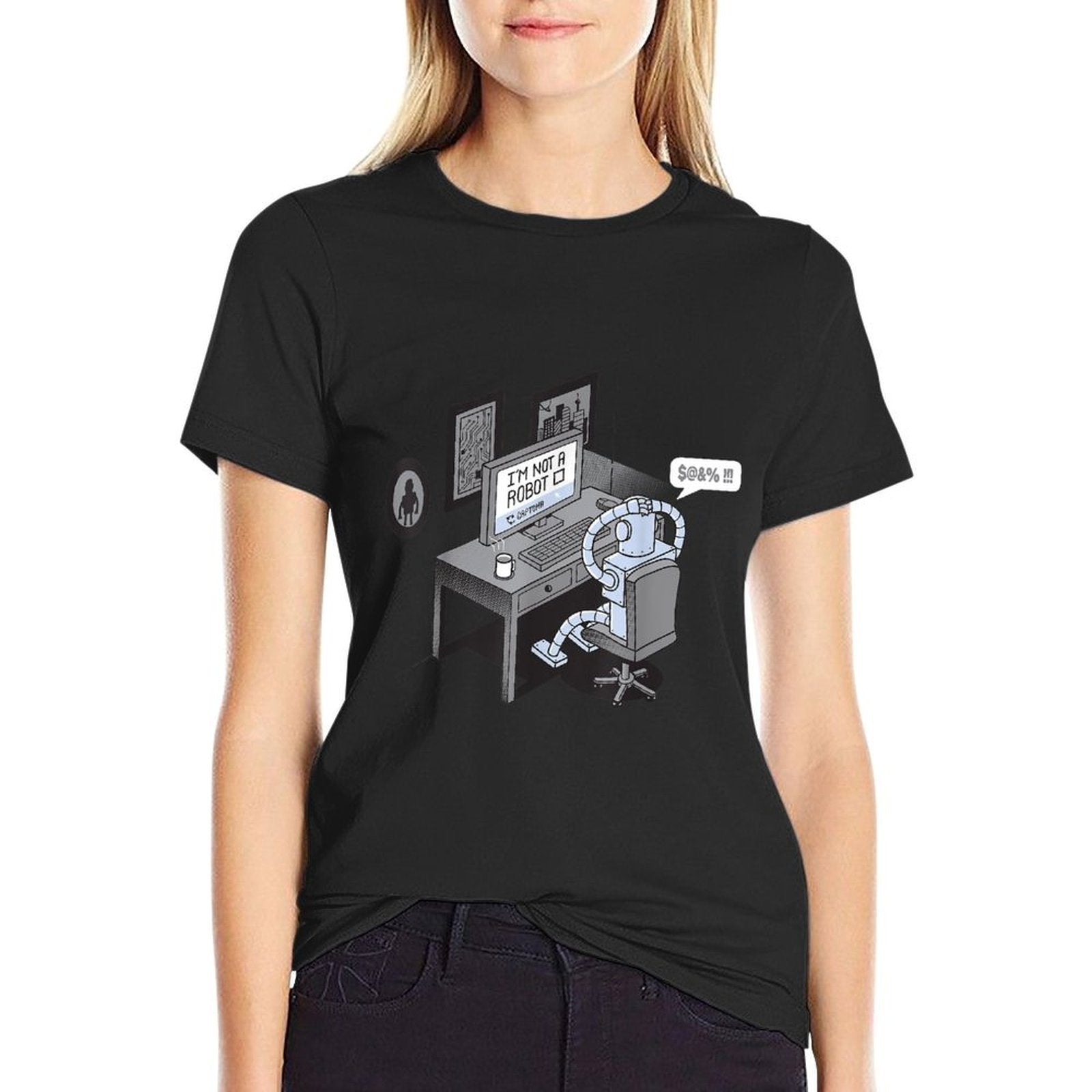 Im Not A Robot  Funny Computer Pun  Vintage-inspired T-Shirt