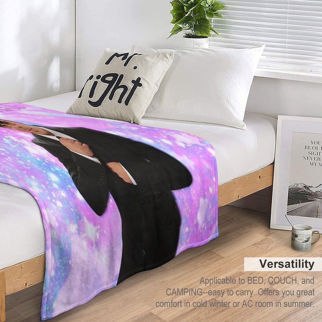 Mr. Worldwide - Been There, Done That Plush Throw Blanket