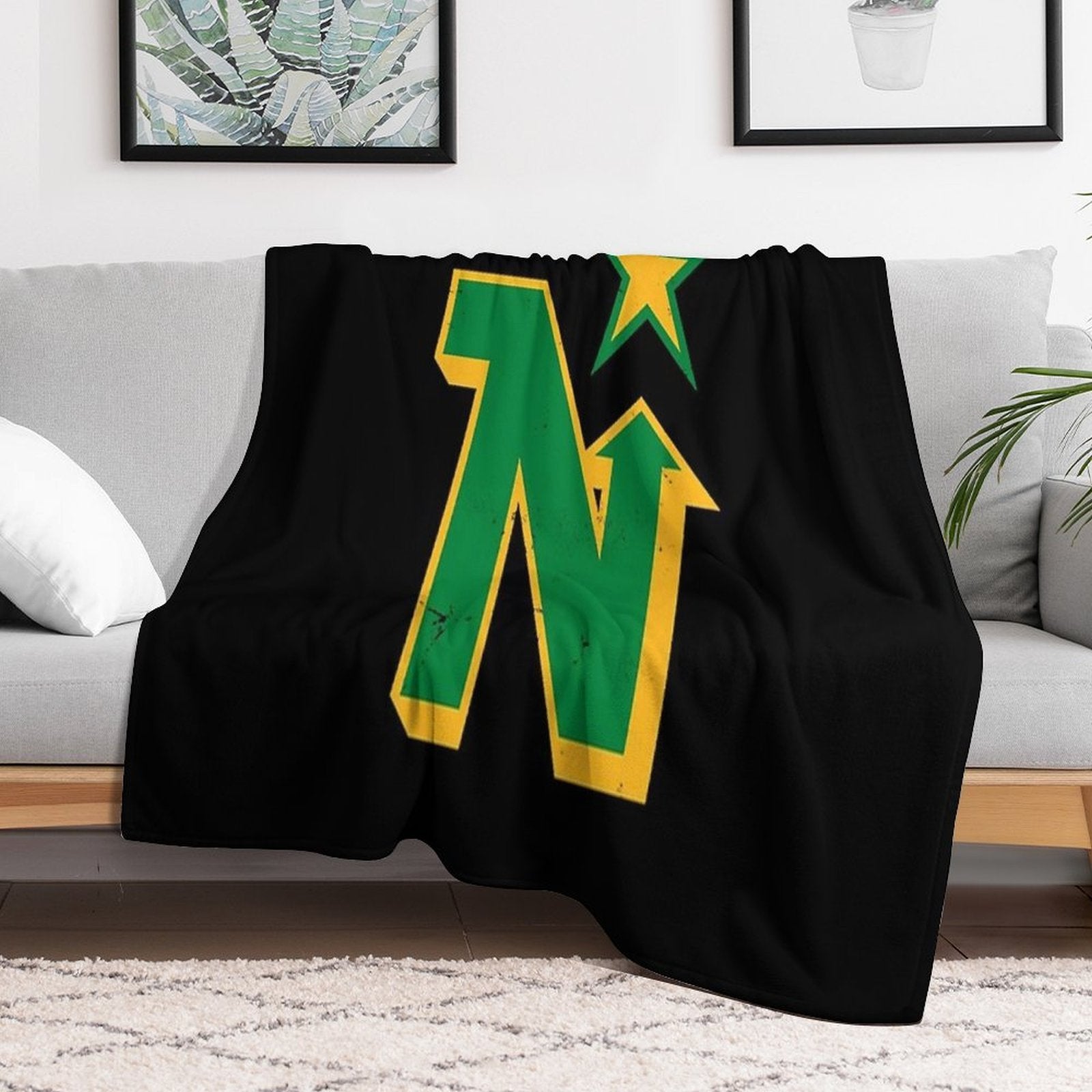 Minnesota North Stars -- Defunct Team Wrinkle-free Throw Blanket