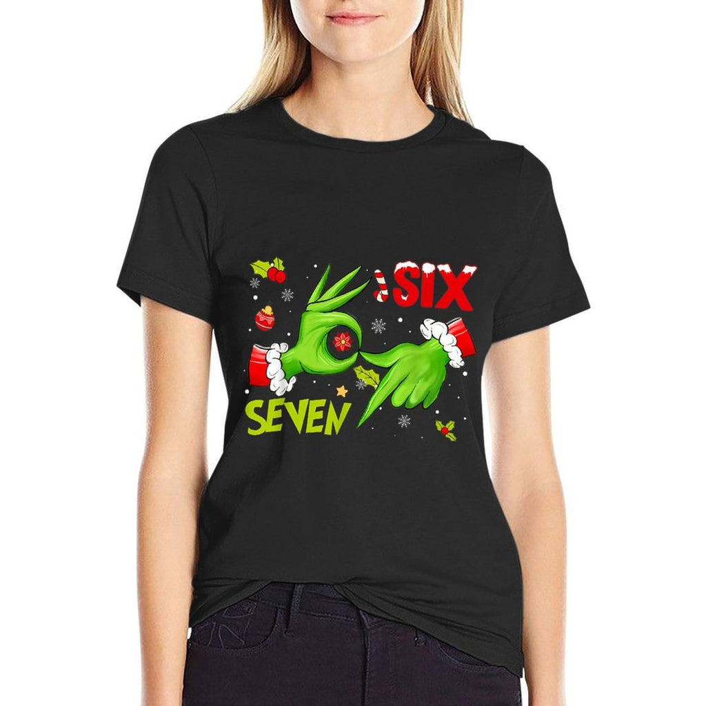 6 7 Six Seven Hand Gen Z Alpha Meme Slang Xmas Christmas Comfortable T-Shirt
