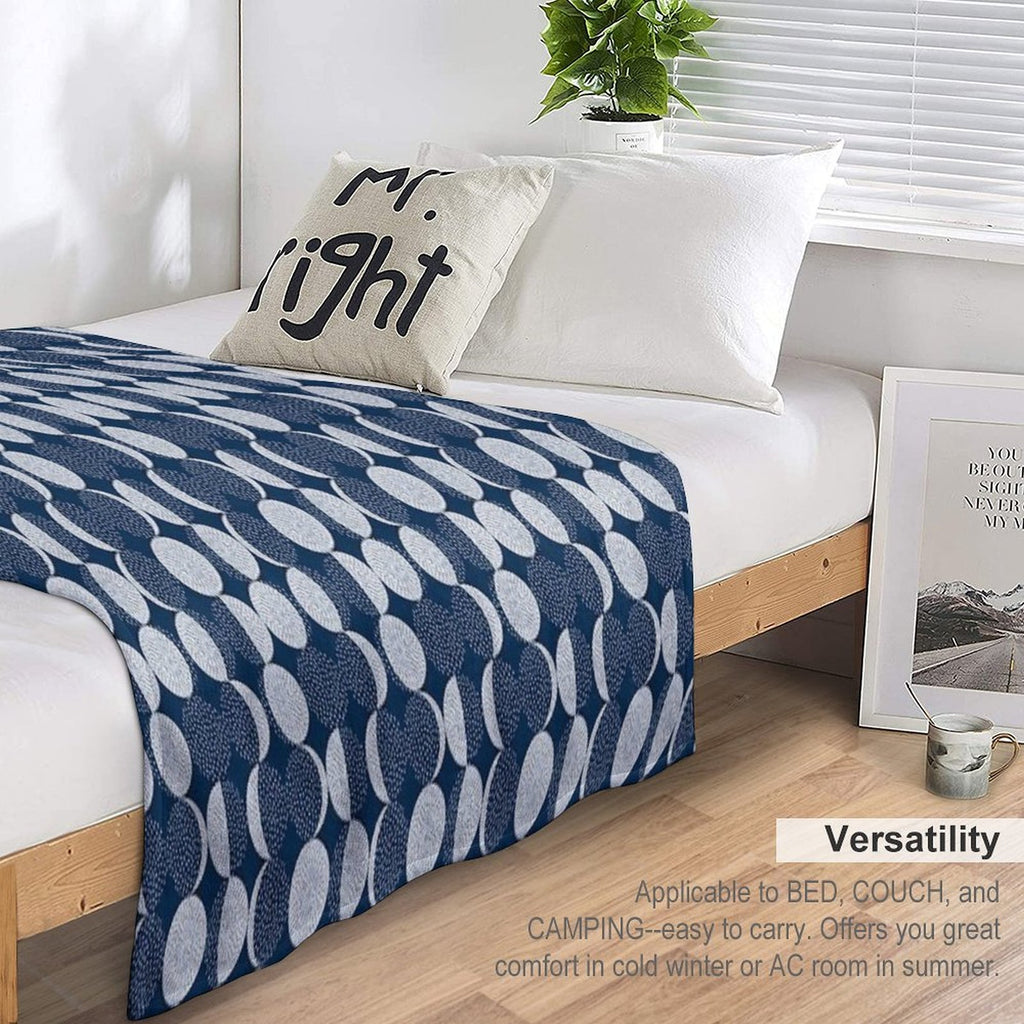 Moon Phases  Repeat Pattern Quick-dry Throw Blanket