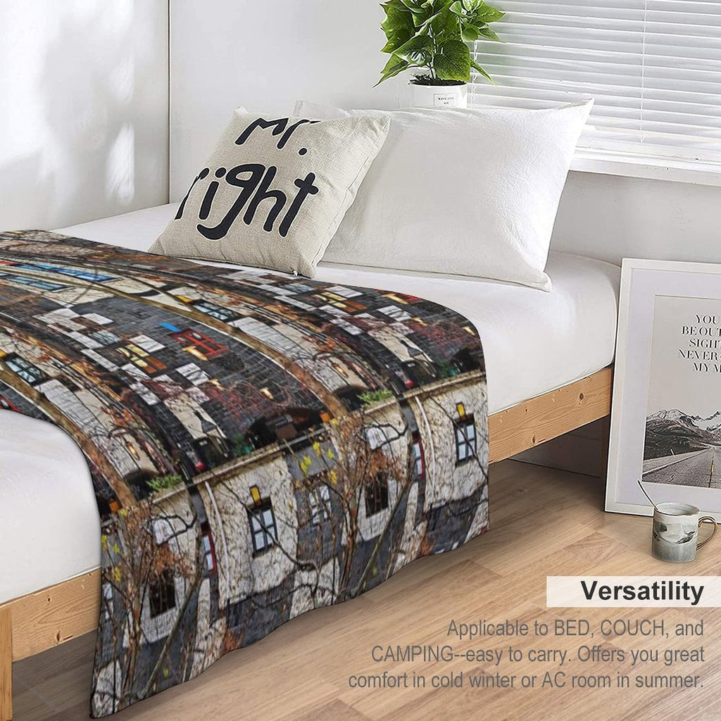 Kunst Haus Wien Compact Throw Blanket