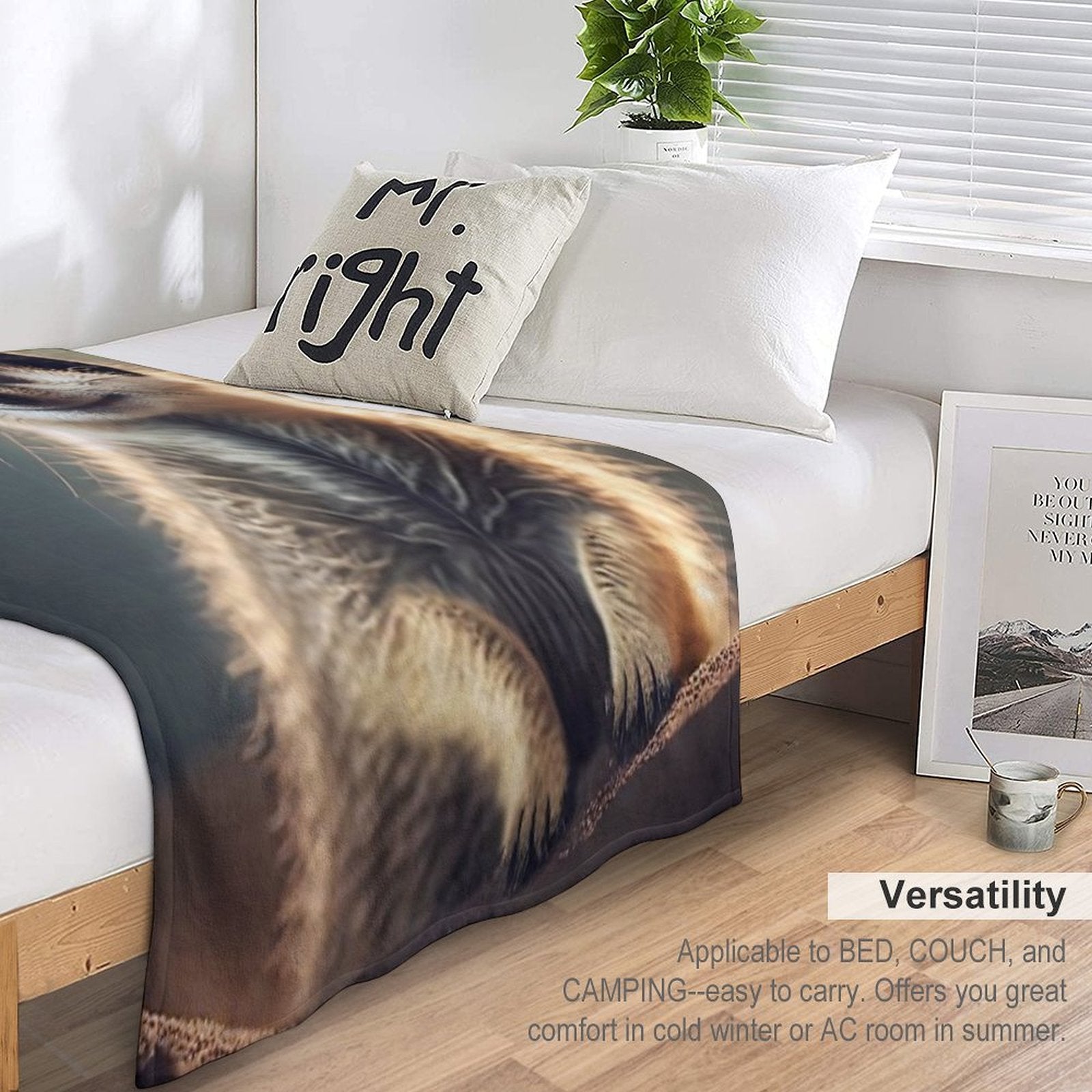 Meerkat - Cute Baby Animal Portrait Comfort Throw Blanket