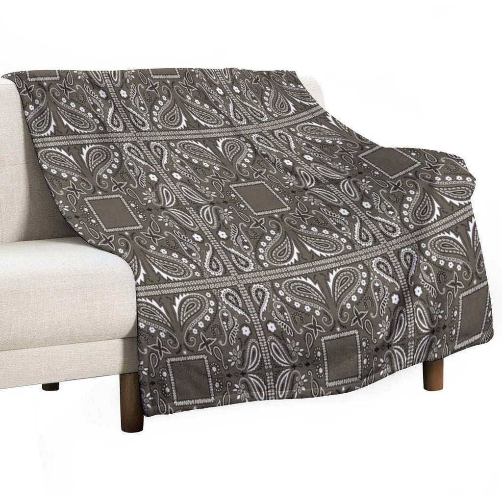 Gray Paisley Bandana Pattern Shrink-resistant Throw Blanket