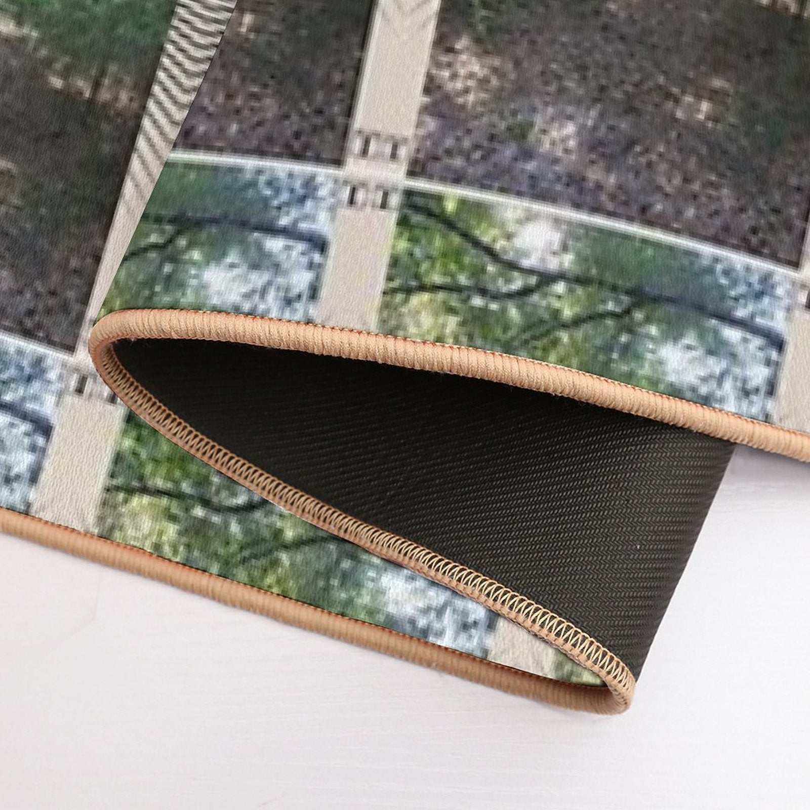 Pine of The Grove  Easy Maintenance Bath Mat