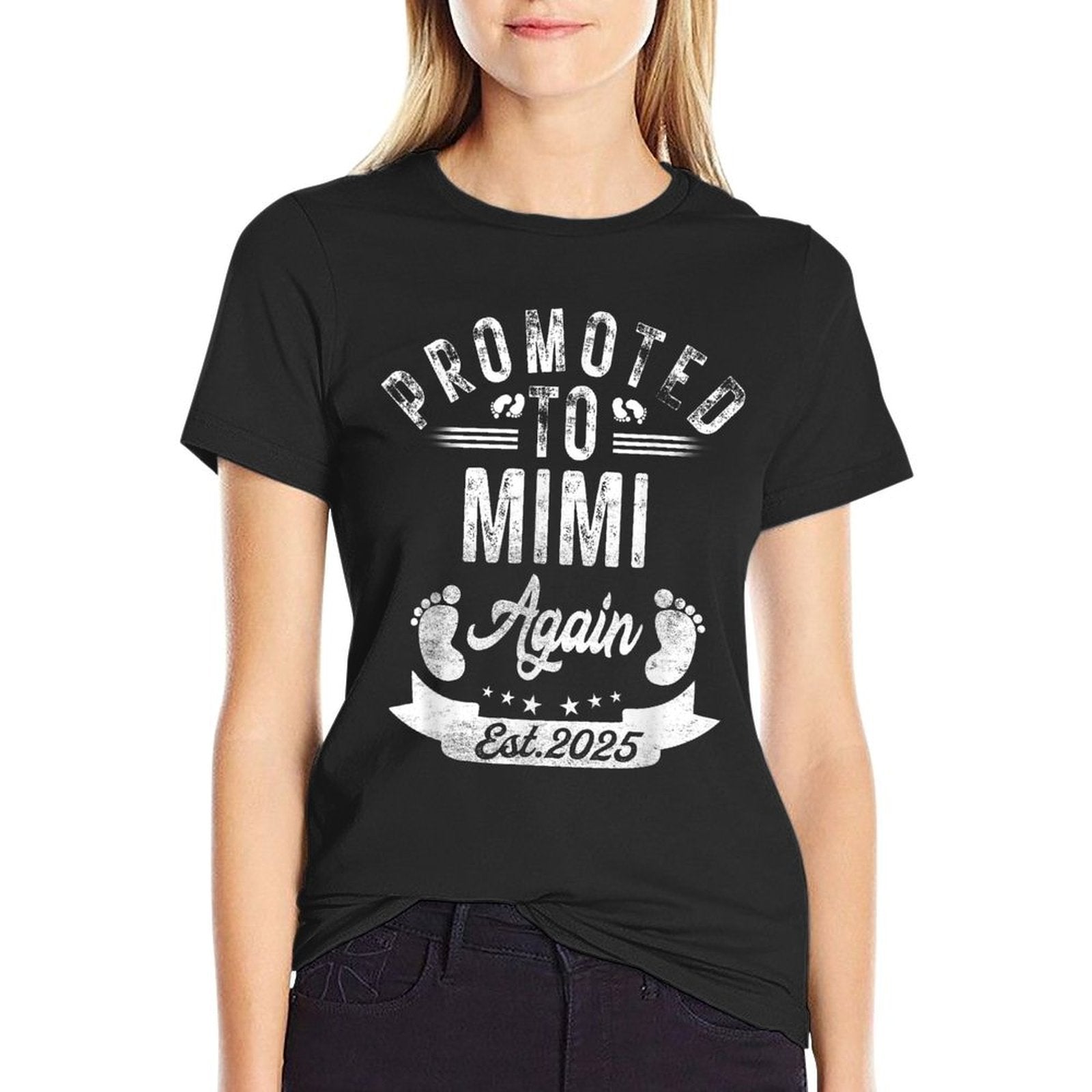 Promoted To Mimi Again EST 2025 Pregnancy Announcement  Versatile T-Shirt