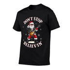 Rock N Roll Santa Christmas Cheer Guitarist Santa Rocker  Versatile T-Shirt