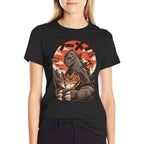 Vintage Kaiju Eating Ramen Japanese Monster Birthday Cat  Trendy Pattern T-Shirt