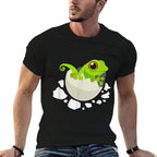 Hatching Baby Lizard Hatching Eggs Pregnancy Future Mom  Odor-resistant T-Shirt