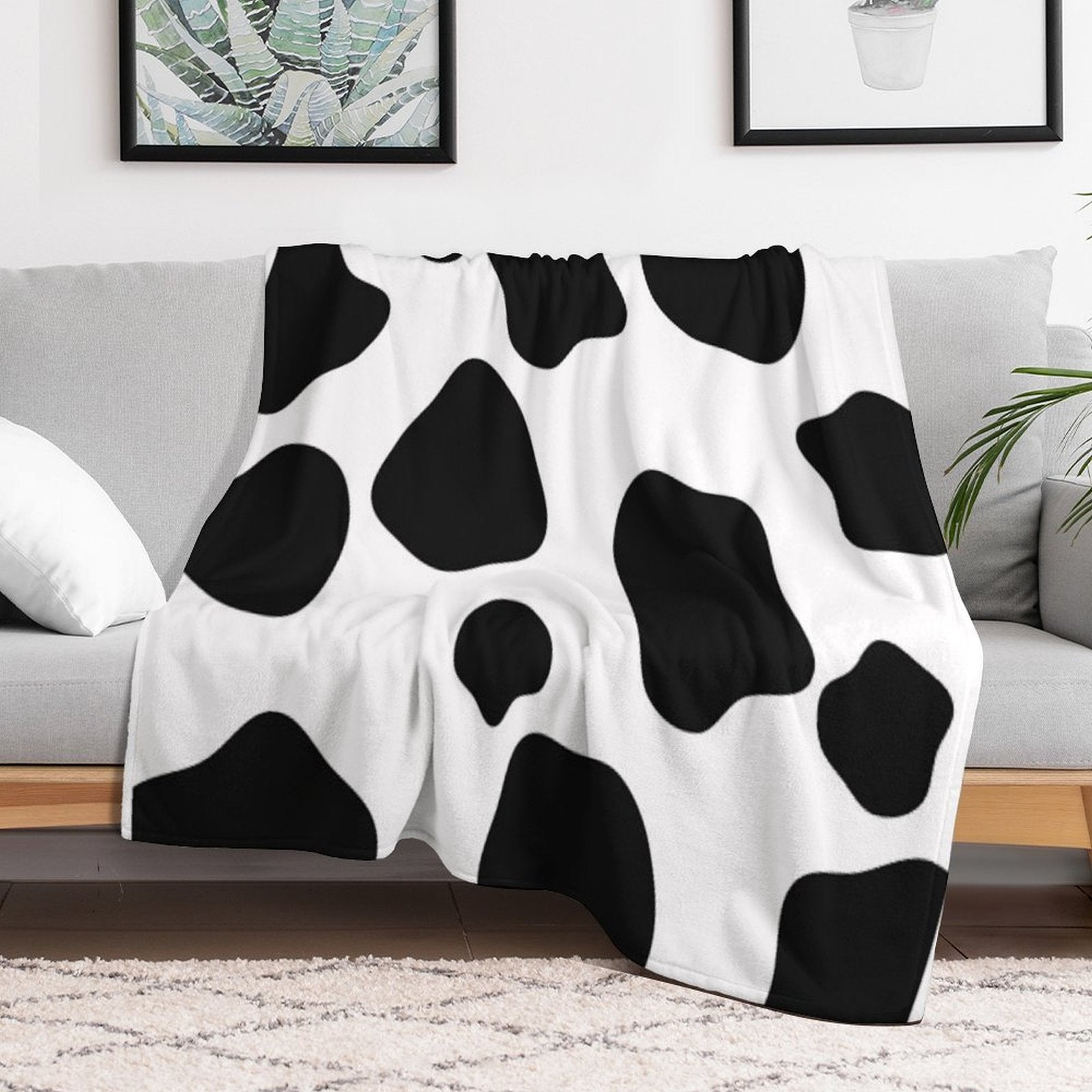 Cow Print Machine-washable Throw Blanket