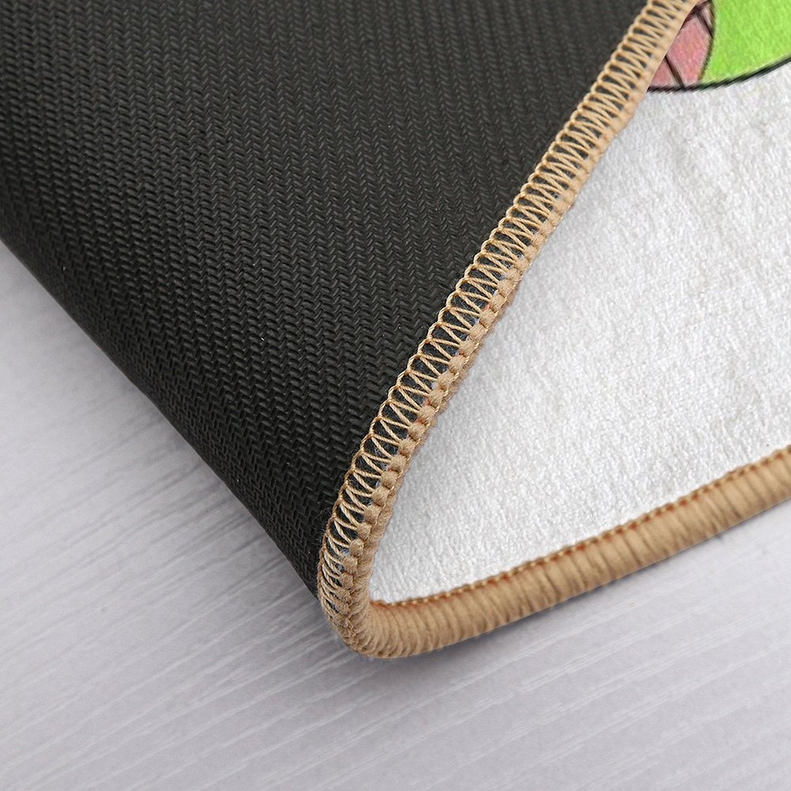 Patrick Yaas (update, HQ)  Odorless Bath Mat