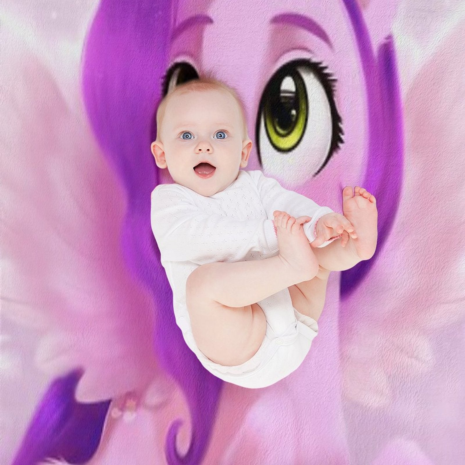 Pipp Petals Comfort Throw Blanket