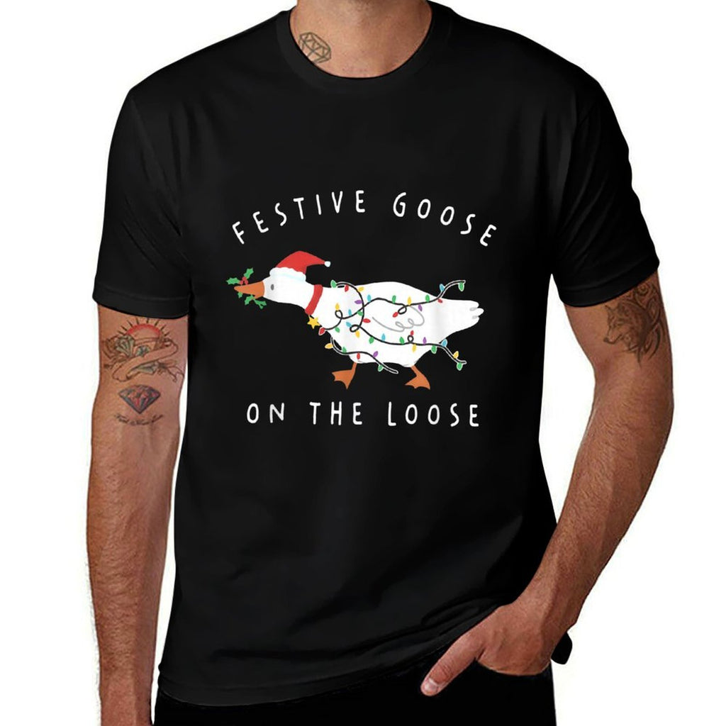 Funny Festive Goose on The Loose Christmas  Stretchy T-Shirt