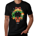 Minecraft Christmas Pixel Art Wreath Alex And Creeper  Relaxed-fit T-Shirt