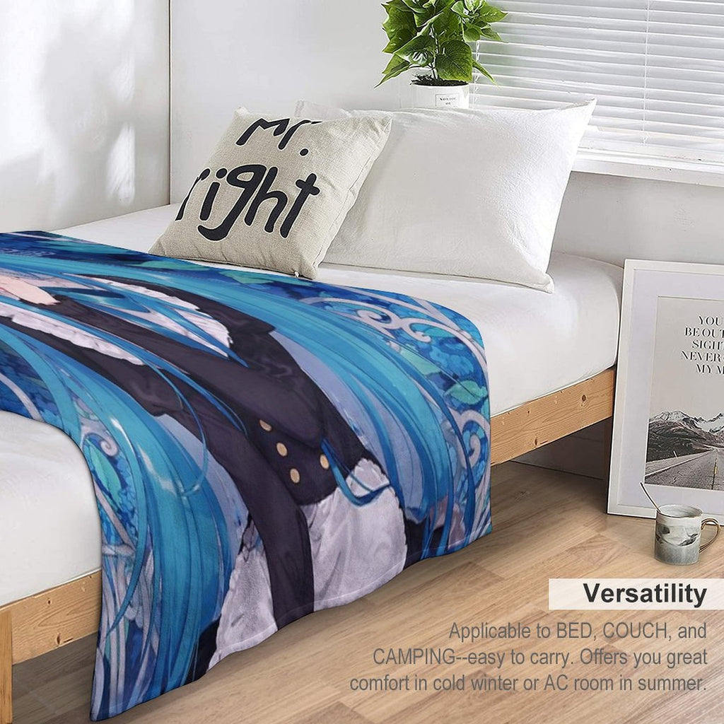Hatsune Miku All-season Throw Blanket