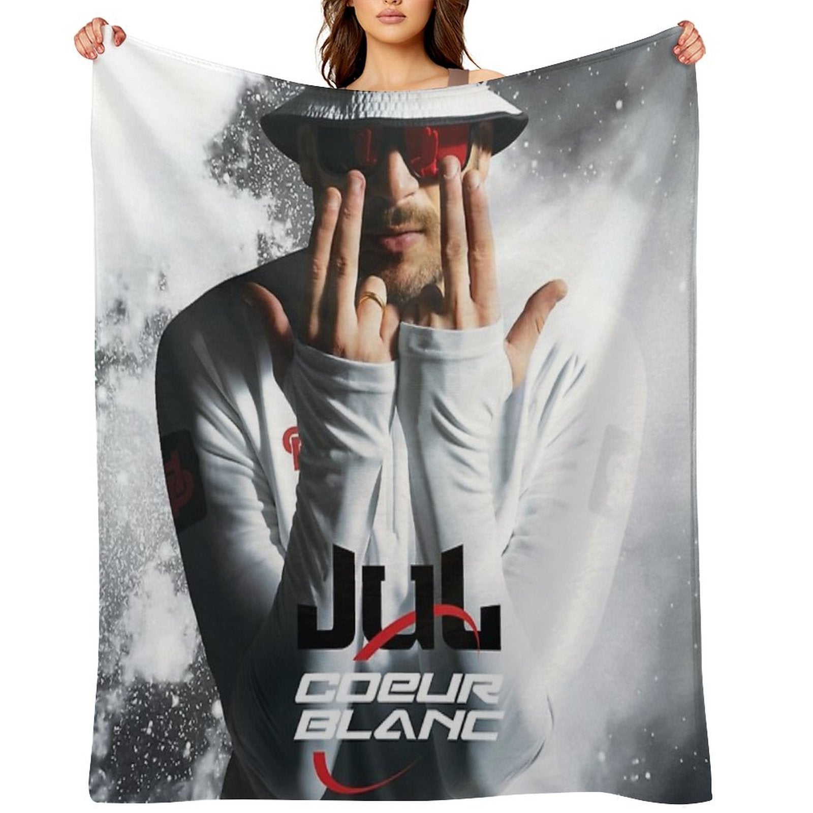 JUL WHITE HEART Velvety-soft Throw Blanket