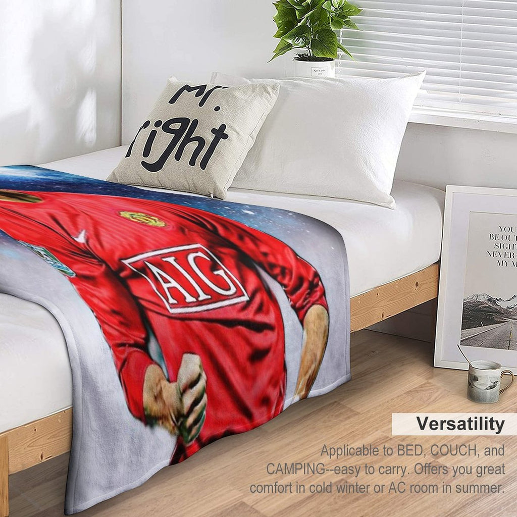 Ronaldo Photo Design Compact Throw Blanket