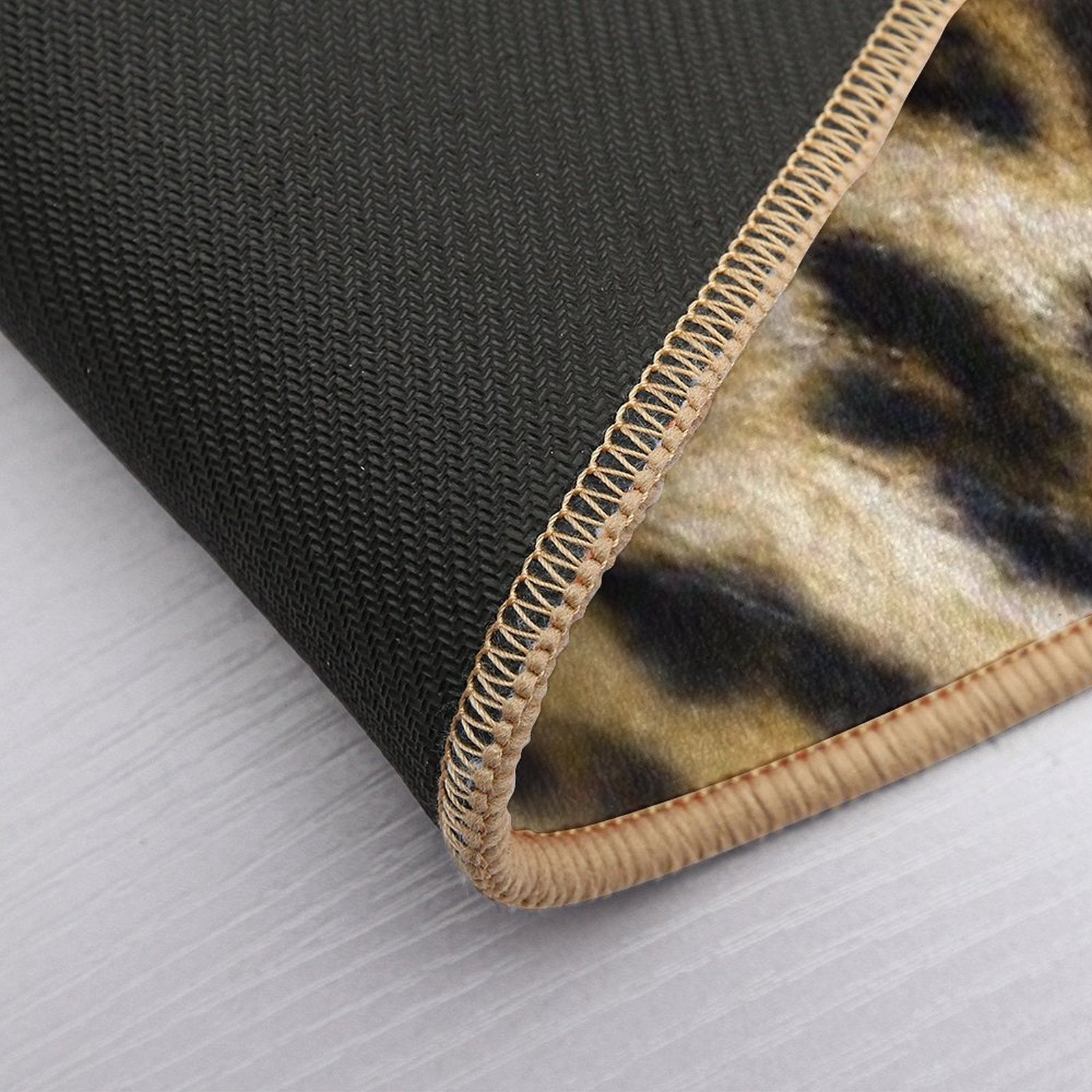 Leopard Skin Pattern  Absorbent Bath Mat