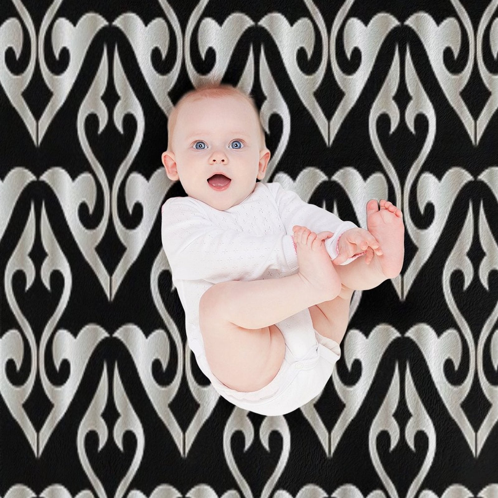 Black And White Floral Decorative Pattern All-season Throw Blanket