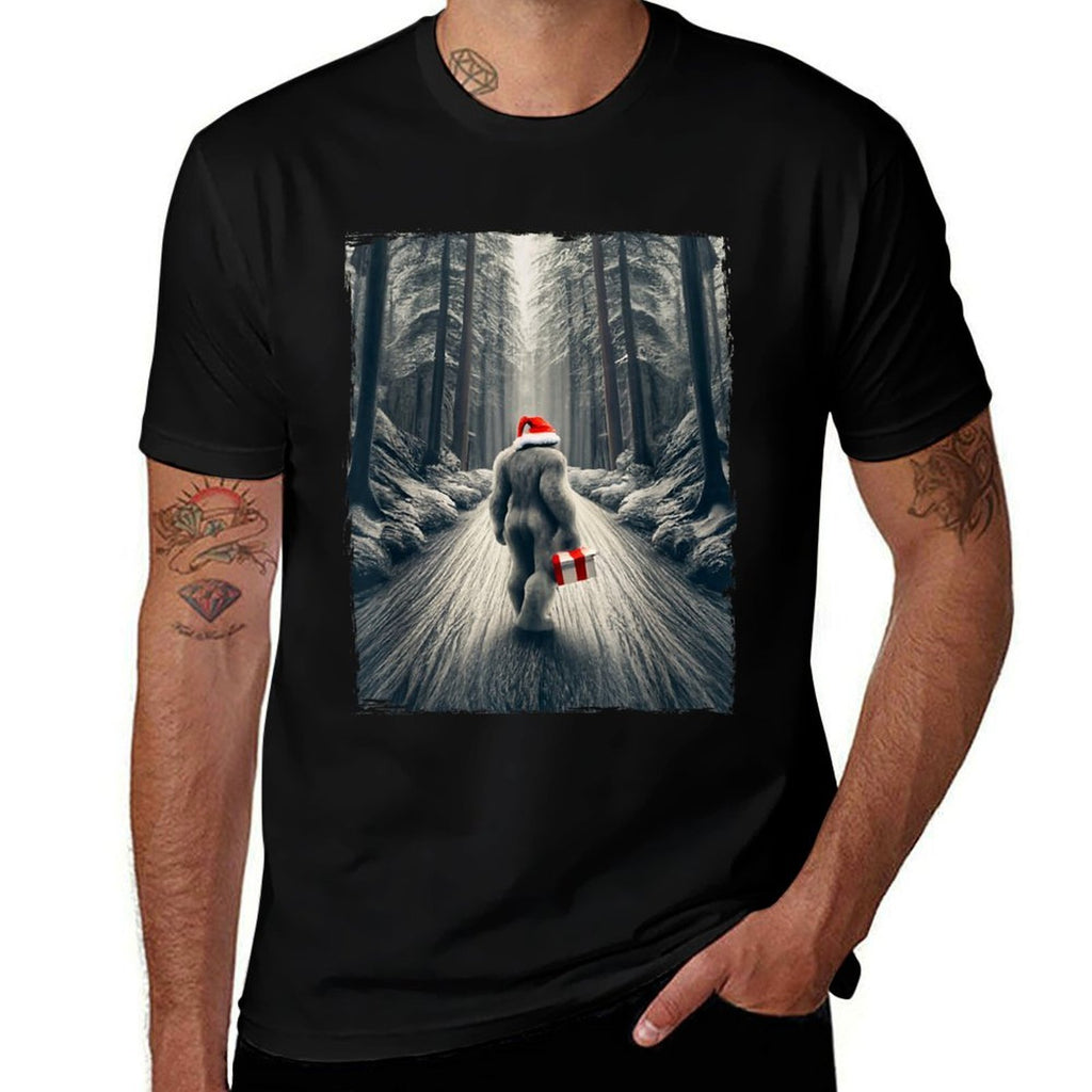 Santa Bigfoot Christmas Sasquatch Believe  Stretchy T-Shirt
