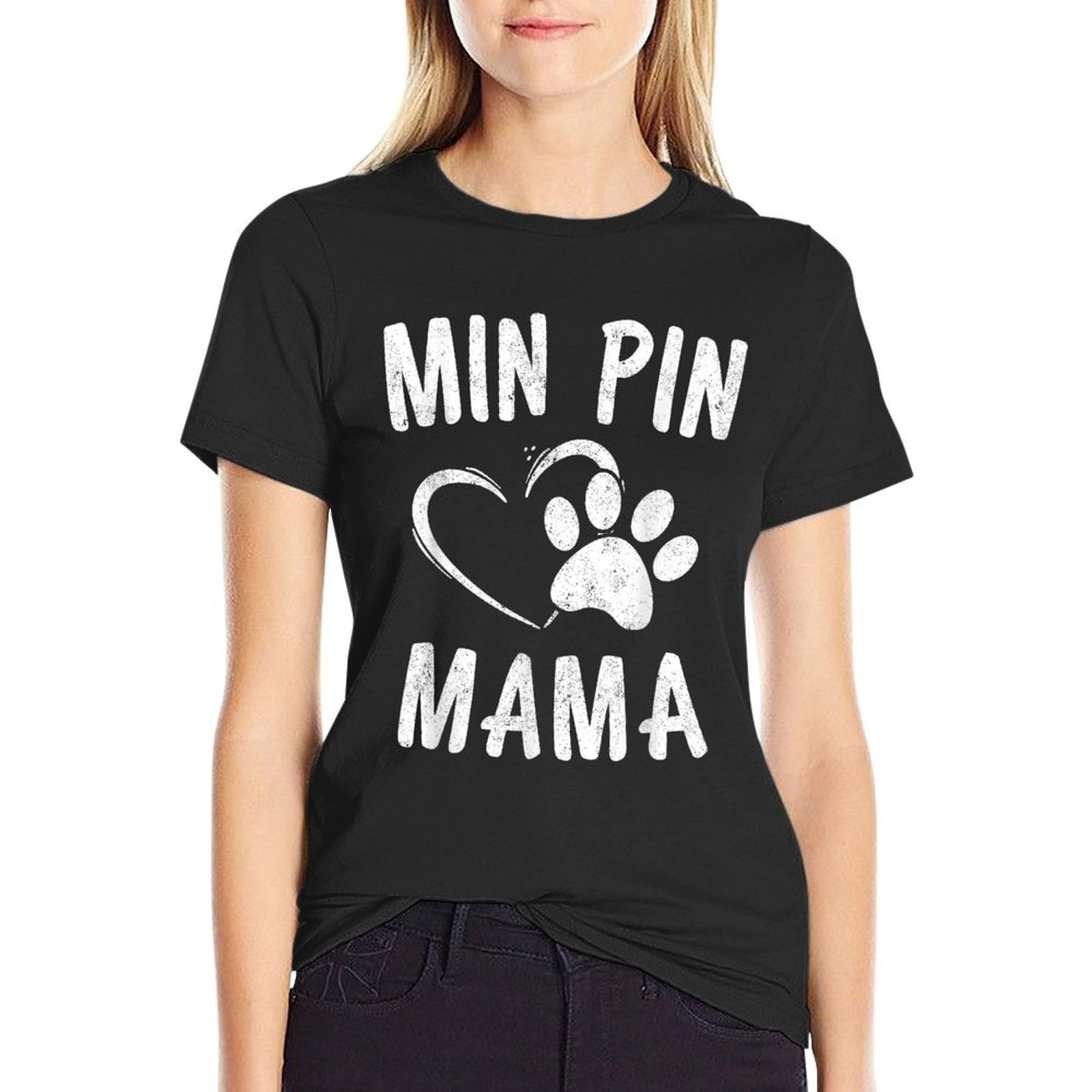 Min Pin Mama Gift Dog Lover Apparel Miniature Pinscher Mom  Wrinkle-resistant T-Shirt