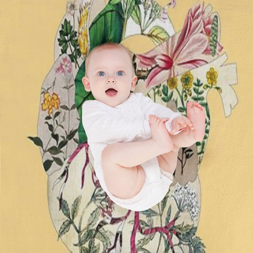 Vintage Botanical Heart - Sunshine Lightweight Throw Blanket