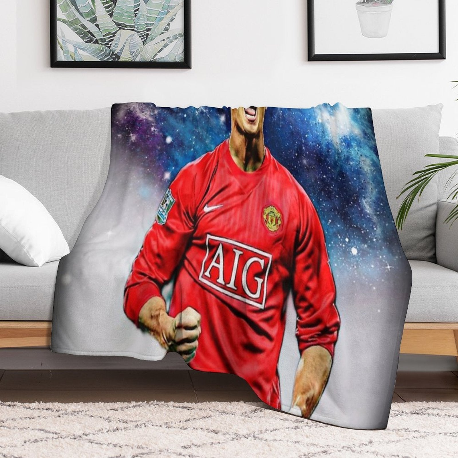 Ronaldo Photo Design Compact Throw Blanket